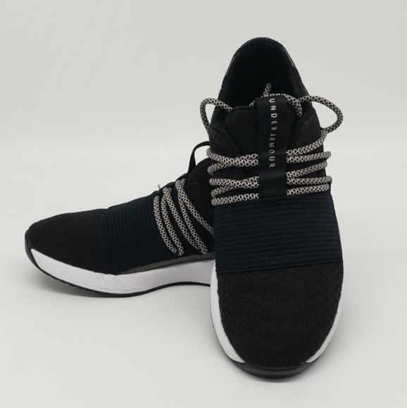 Under Armour Shoes - Under Armour Charged Breathe Sneakers Women's 6.5